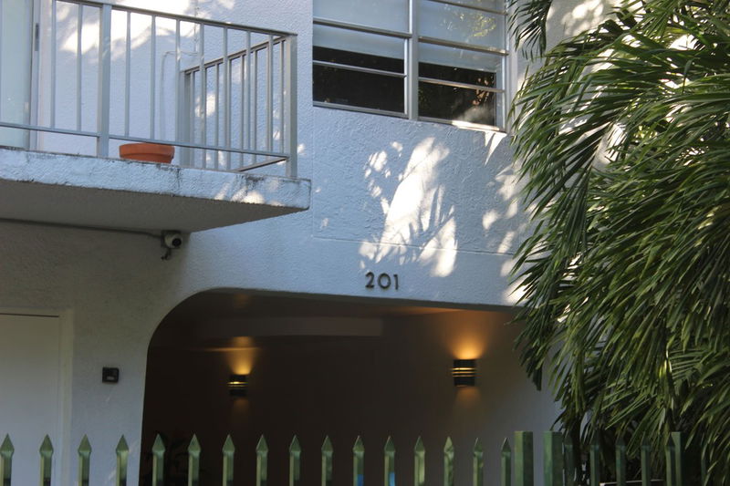 Laser Condo main photo